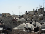 I tetti rotondi di Gerusalemme sono un'attrazione per turisti – si può anche camminare sopra